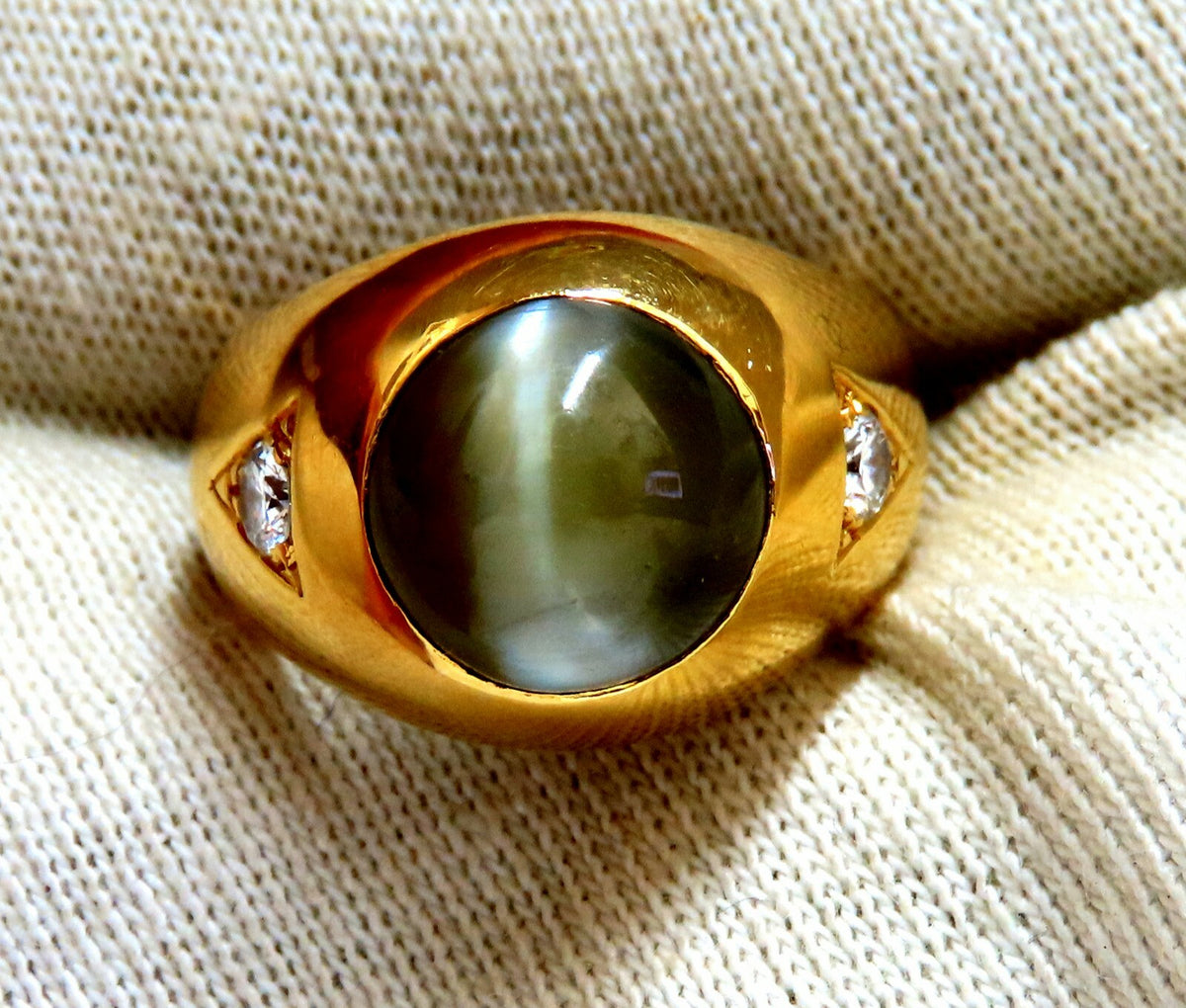 GIA Certified Natural Chrysoberyl Cats Eye Mens Diamond Signet Ring 18kt *v