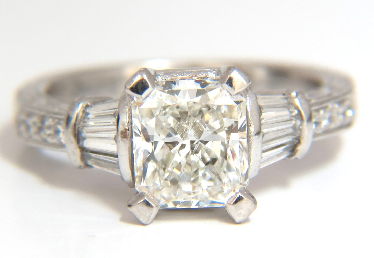 GIA certified 1.50ct. Cushion cut diamond ring G/VVS-2 platinum classic *v