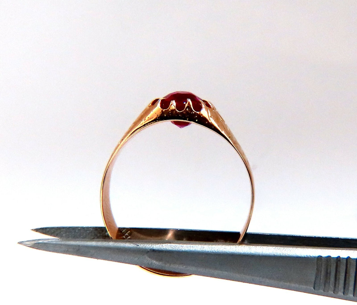2ct Lab Ruby Vintage European Ring 14kt gold *v