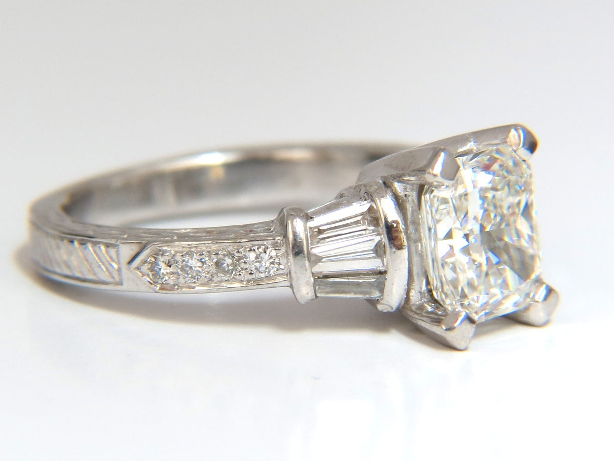 GIA certified 1.50ct. Cushion cut diamond ring G/VVS-2 platinum classic *v