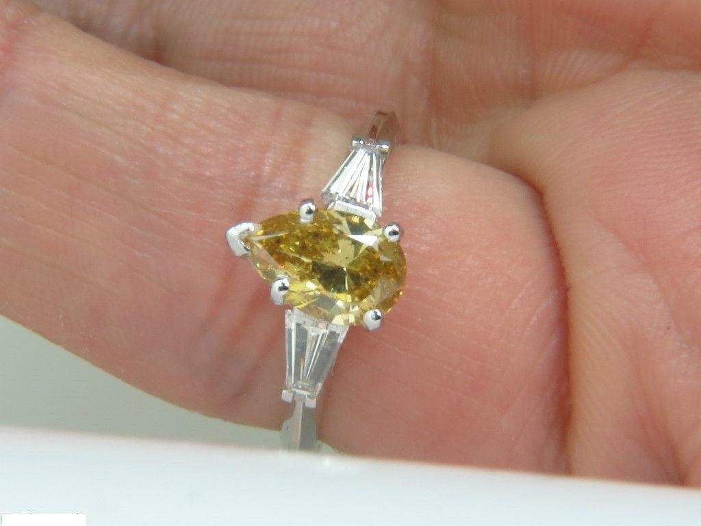 GIA 1.62CT NATURAL FANCY YELLOW DIAMOND RING VIVID & CLEAN 14kt *v