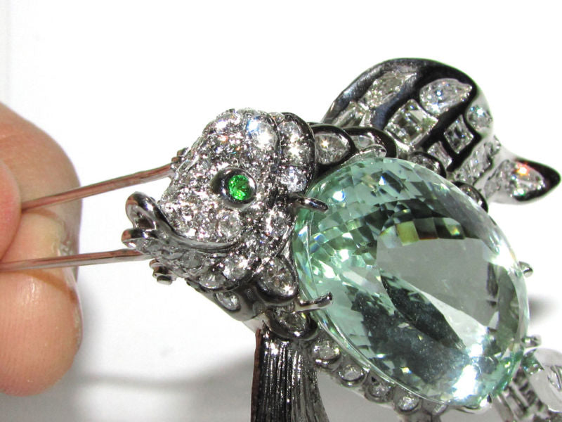 GIA 57.37CT NATURAL GREEN BERYL FISH BROOCH PENDANT 18kt *v