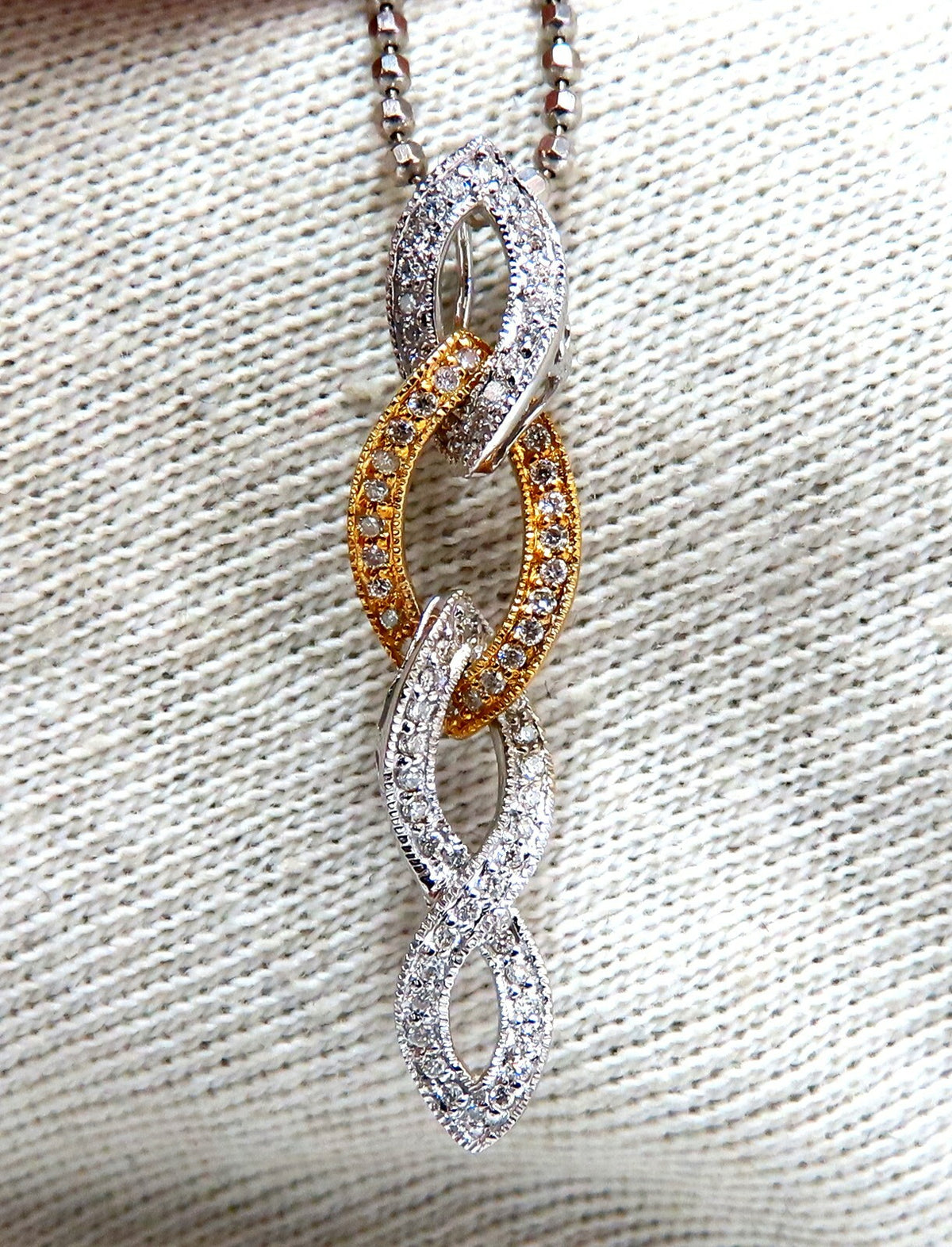 .33ct Natural Diamonds Dangle Necklace 14kt *v