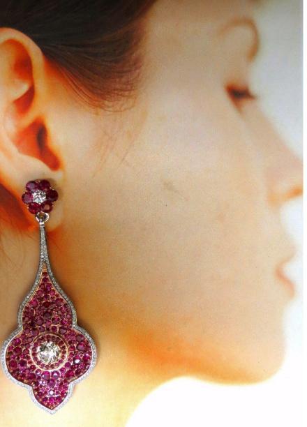 GIA Certified 35.27ct Natural Ruby Diamonds Dangle earrings 18kt 12353 *v
