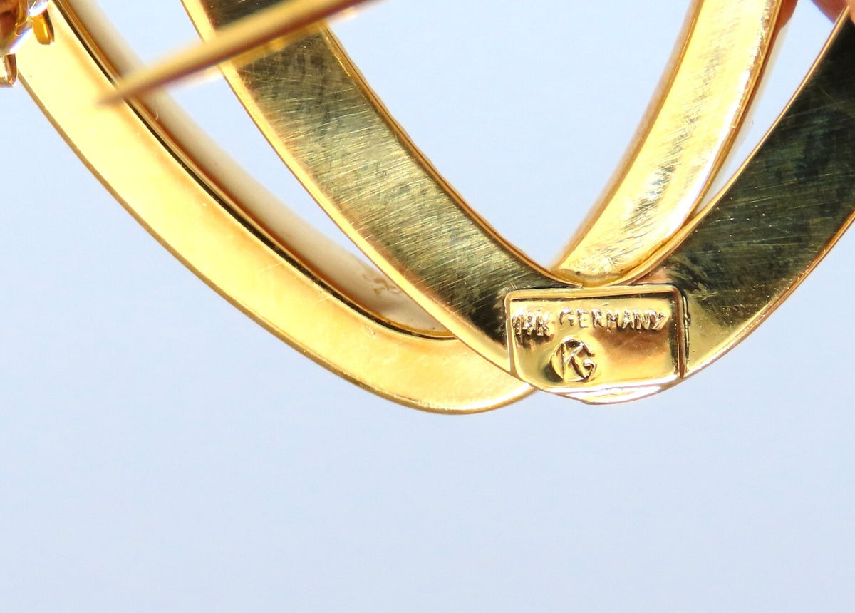 Double Triangle Pin 14kt *v