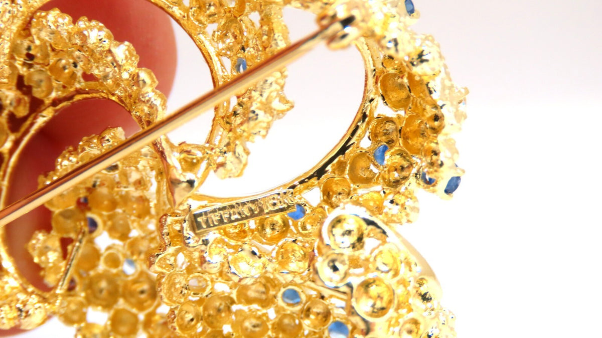 Swirling 18kt Gold Natural Sapphire Diamonds Pin *v