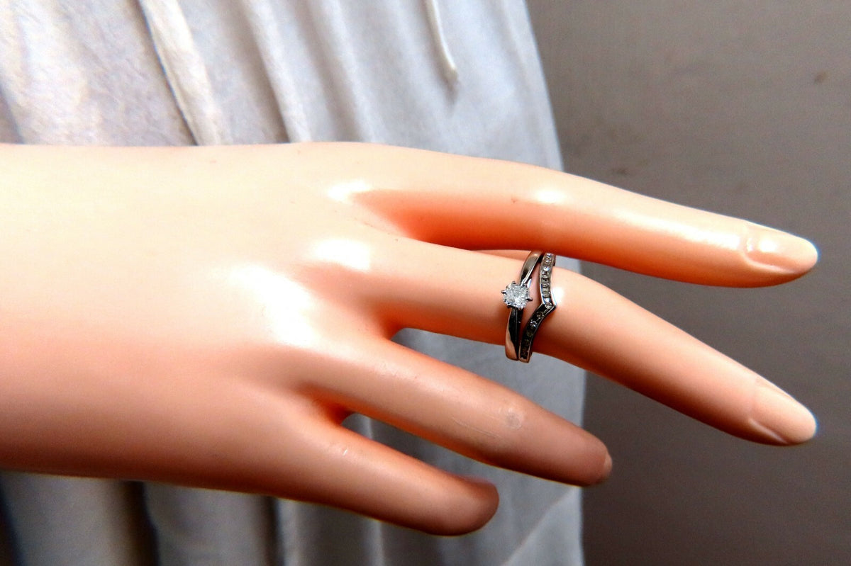 .60ct Natural Cushion Cut Diamond Ring Vintage 18kt gold *v