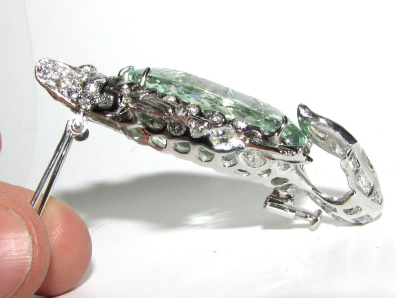 GIA 57.37CT NATURAL GREEN BERYL FISH BROOCH PENDANT 18kt *v