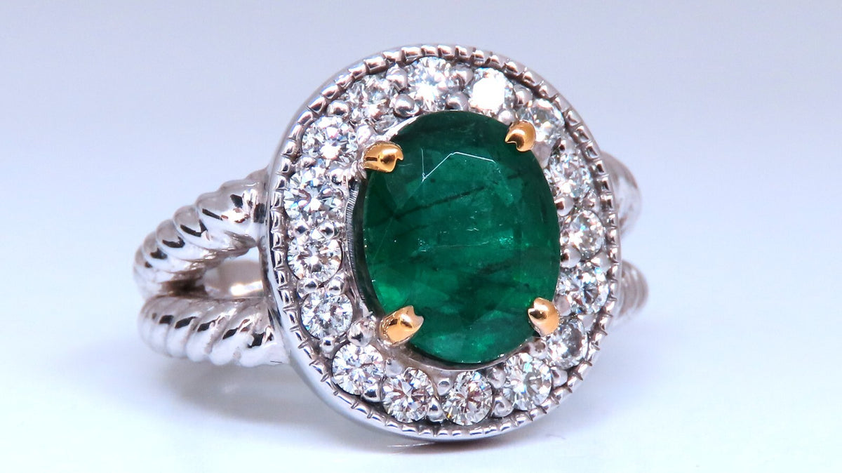 Emerald Diamonds Ring 14kt 2.69ct Natural Oval Brilliant *v