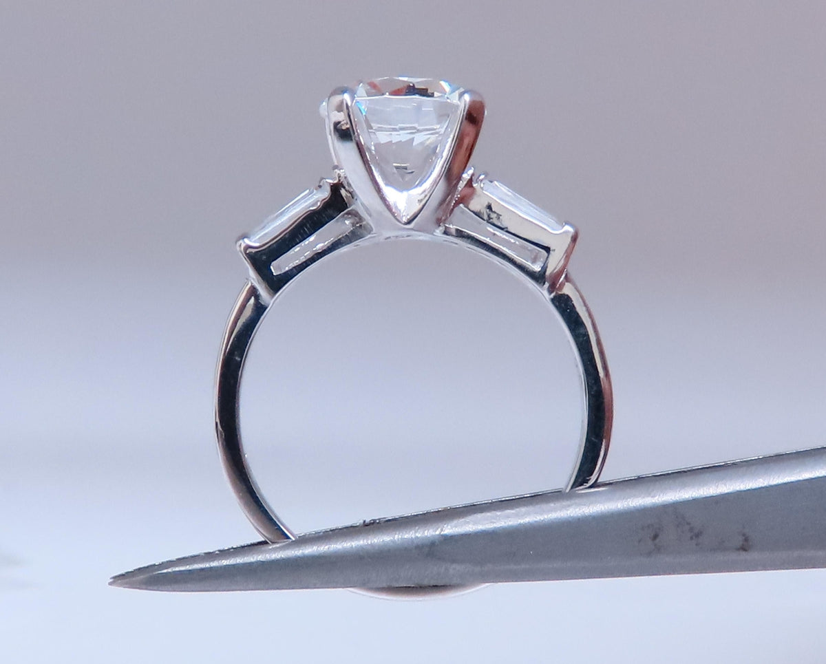 3.50ct White Zircon Engagement Ring 14kt Gold 12435 *v