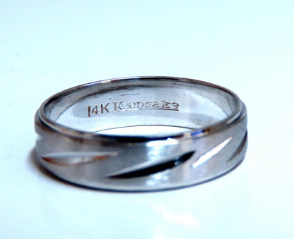 5.7mm Classic Band 14kt gold Bright Cut 9.5 *v