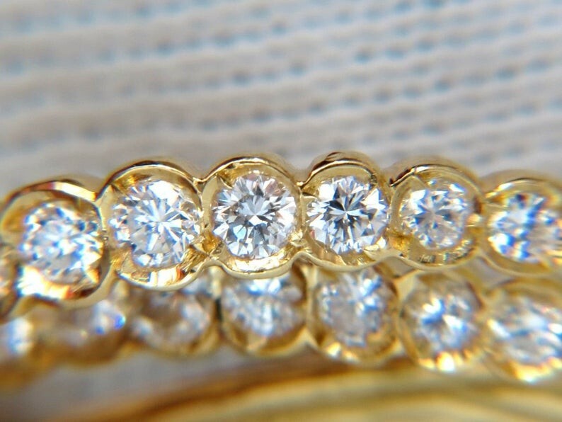 18KT SIGNED 1.00ct. DIAMONDS THEATER EYE MASK FEATHER PEACOCK PIN *v