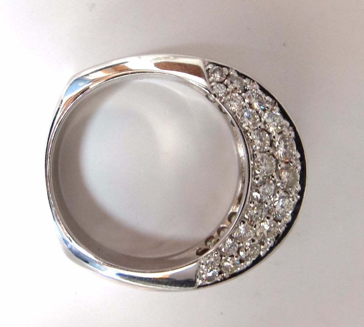 4.00ct diamonds raised contemporary ring three dimensional 18kt *v