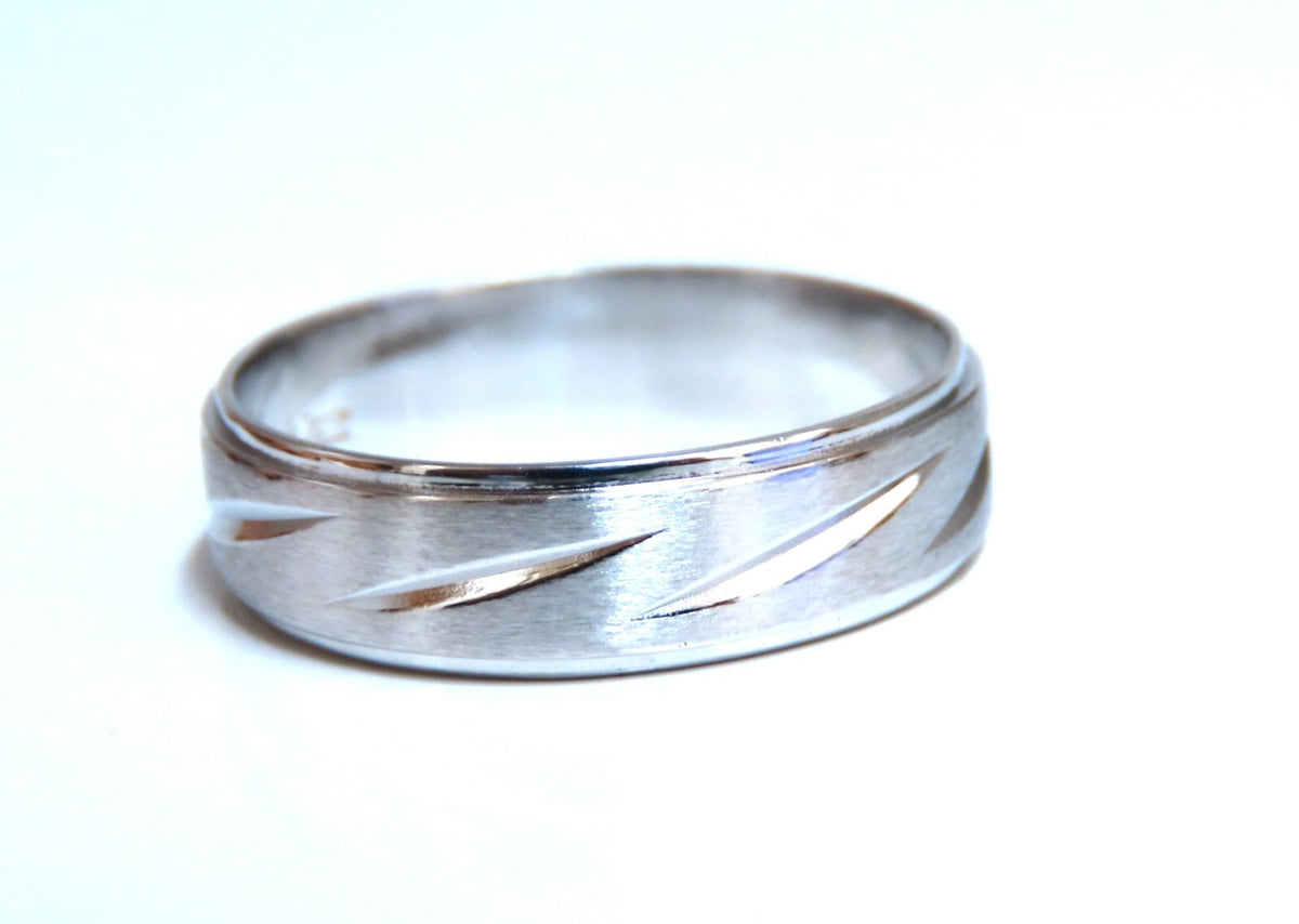 5.7mm Classic Band 14kt gold Bright Cut 9.5 *v