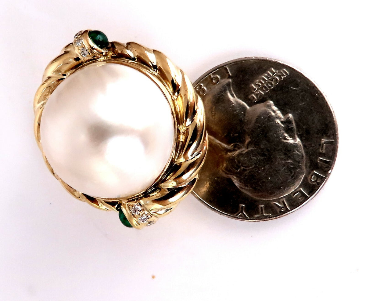 18.4mm Mabe Pearls .80ct emerald Clip Earrings 18kt Gold *v