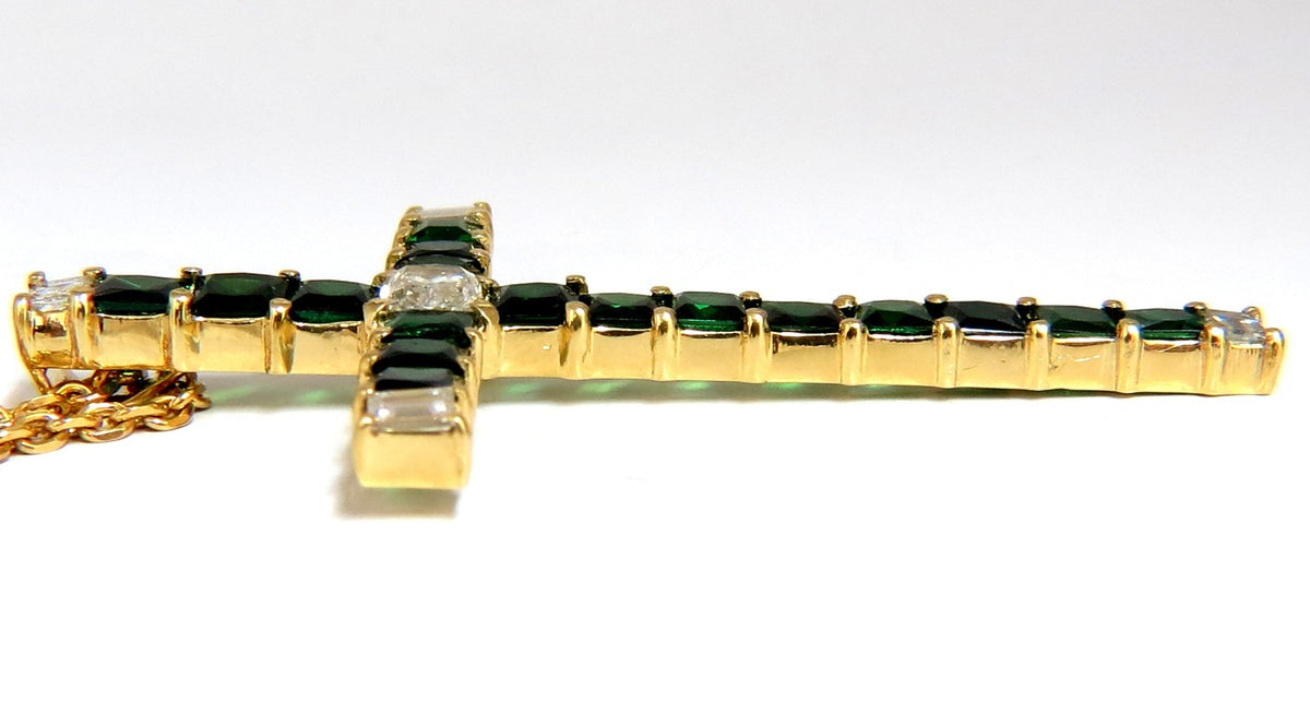 9.54ct natural diamonds & vivid green tsavorite cross 18kt & chain *v