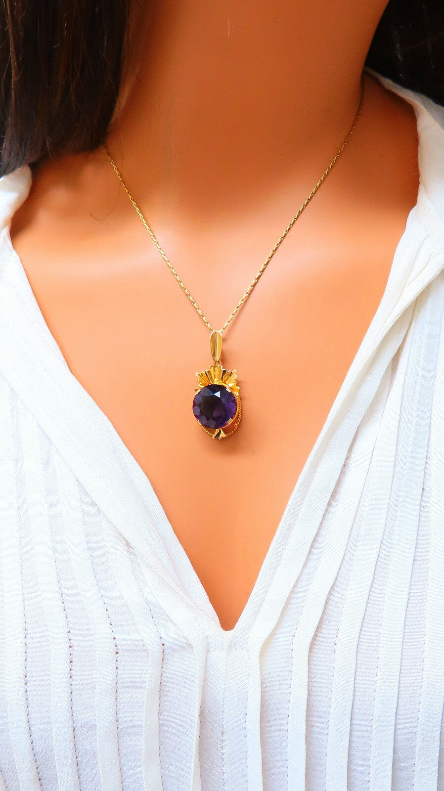 20ct Natural Round Amethyst Vintage Pendant 18kt *v