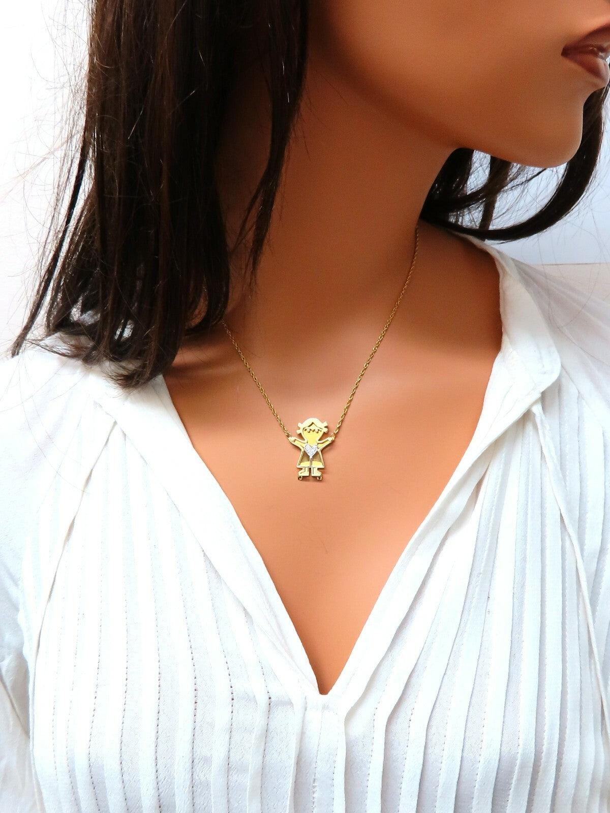 Diamonds Love Child Emoji Necklace 14kt yellow gold *v