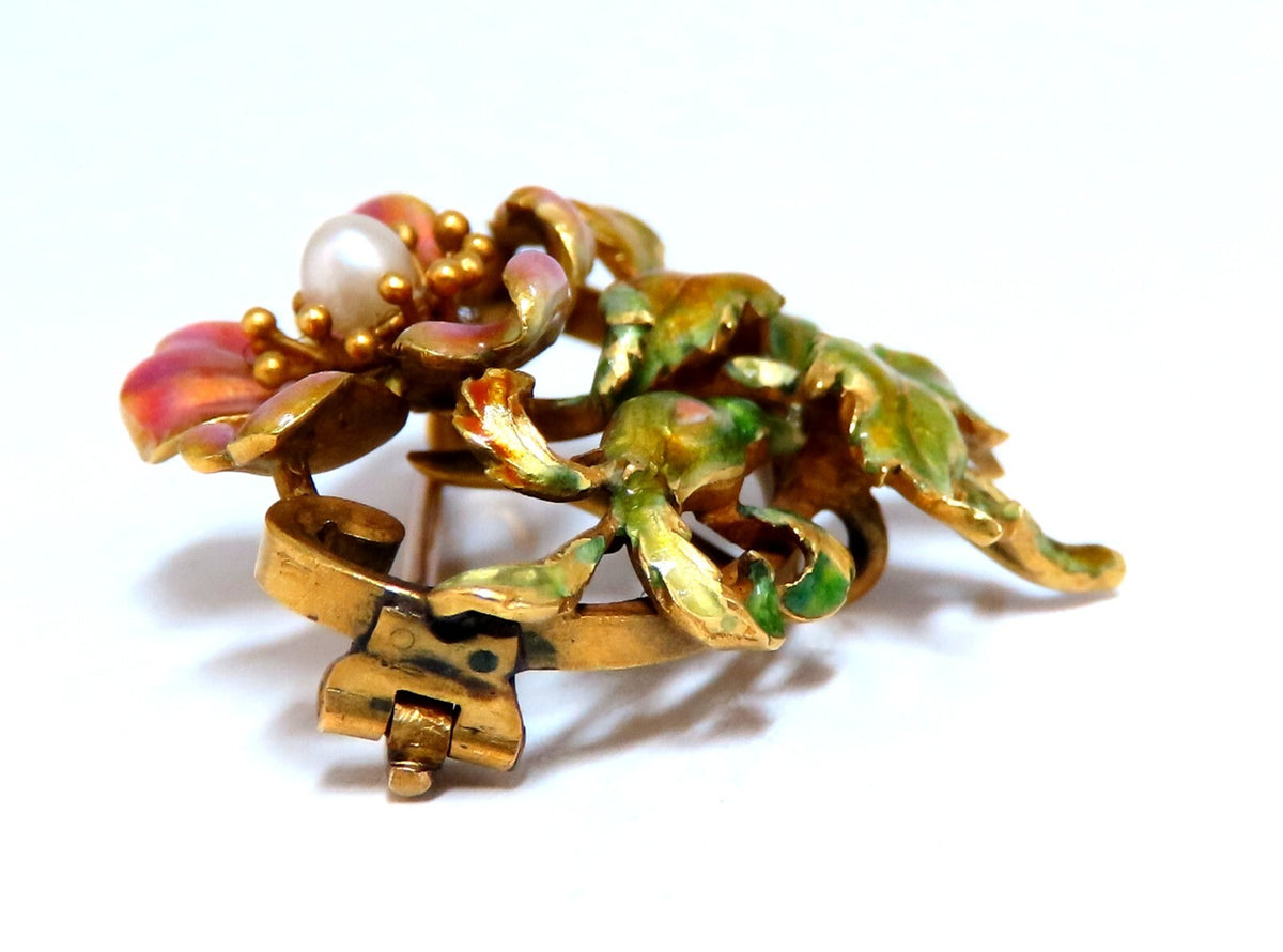 Vintage Enamel Flower Pin Seed Pearl 18kt *v