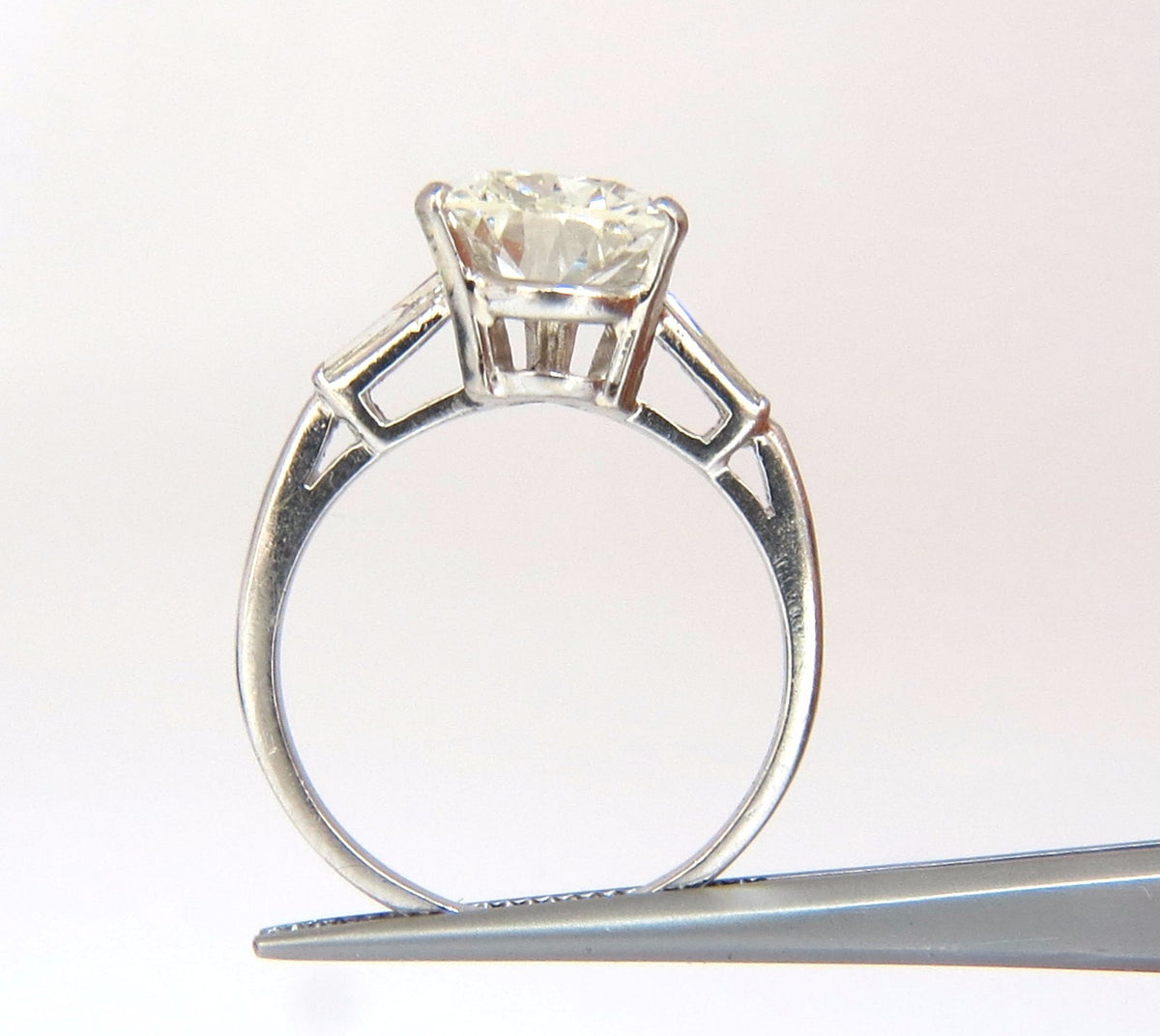 GIA Certified 3.77ct Pear Shape Natural Diamond Ring Platinum Classic *v