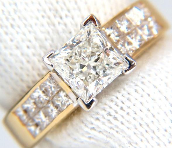 GIA 1.03ct Princess Cut Diamonds Ring and Channel Side Diamond Brilliant 42455*v