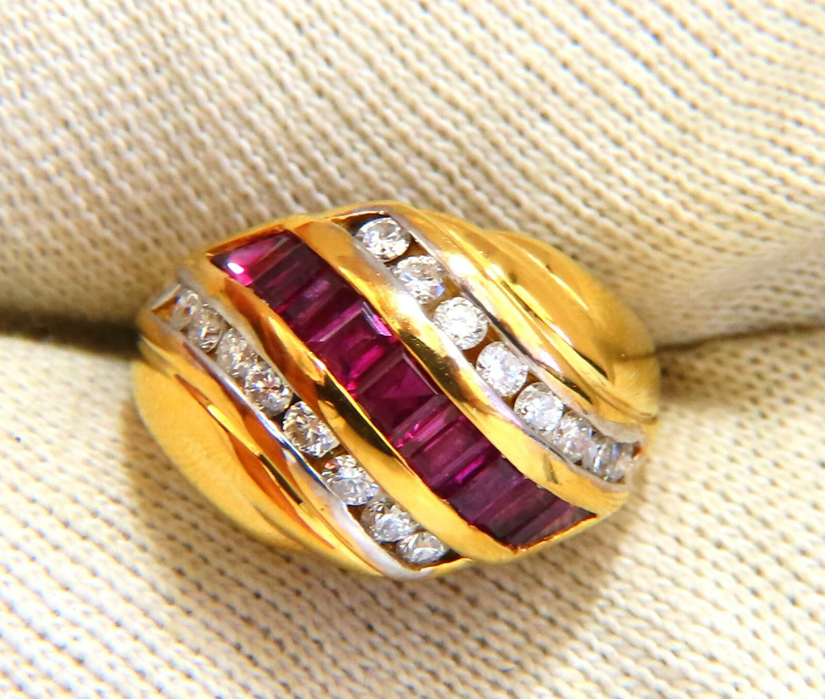 1.50ct natural rubies and diamonds band ring channel wave 14kt *v