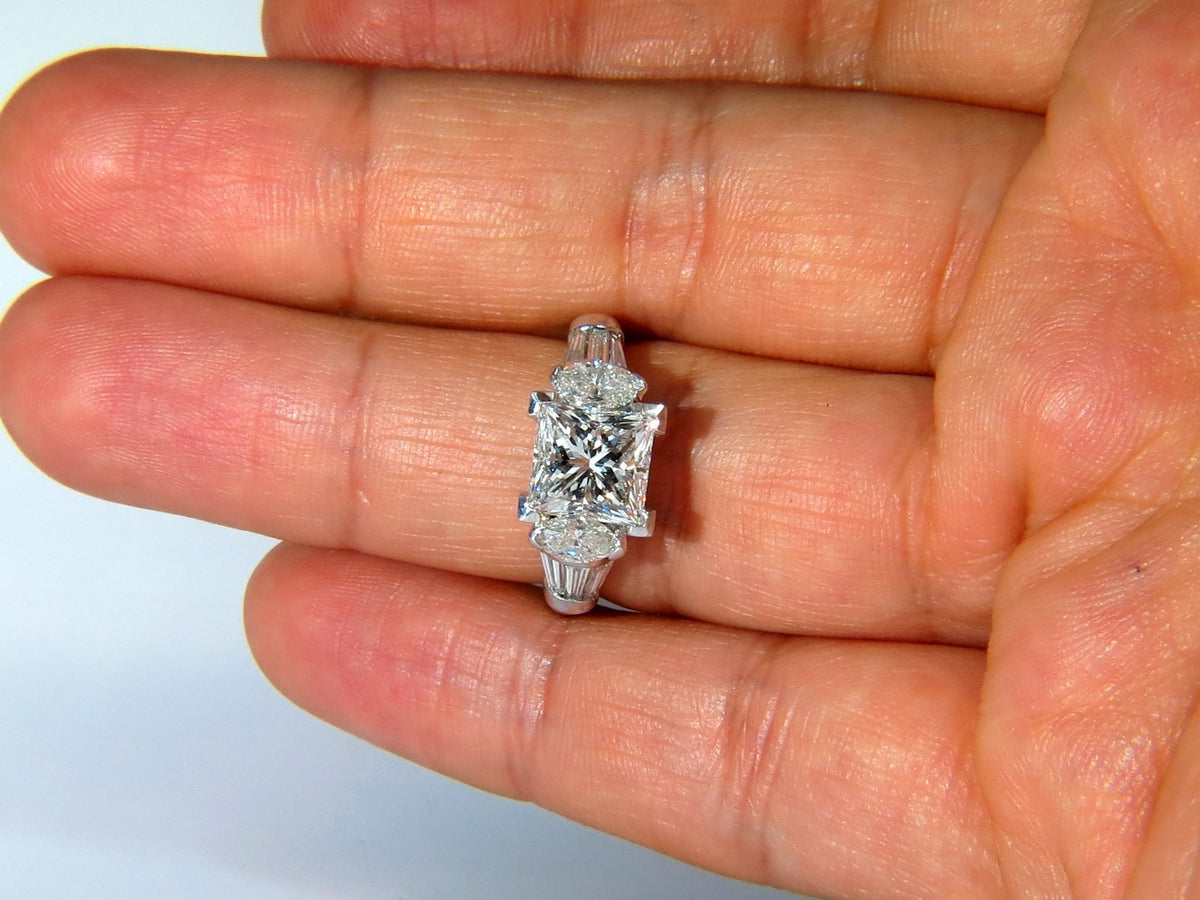 GIA certified 4.77ct. princess cut diamonds ring G/Si-1 platinum classic *v