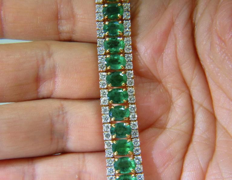 27.65 Carat Natural Vivid Green Emerald Diamond Bracelet F/VS 14kt Ref 12324 *v