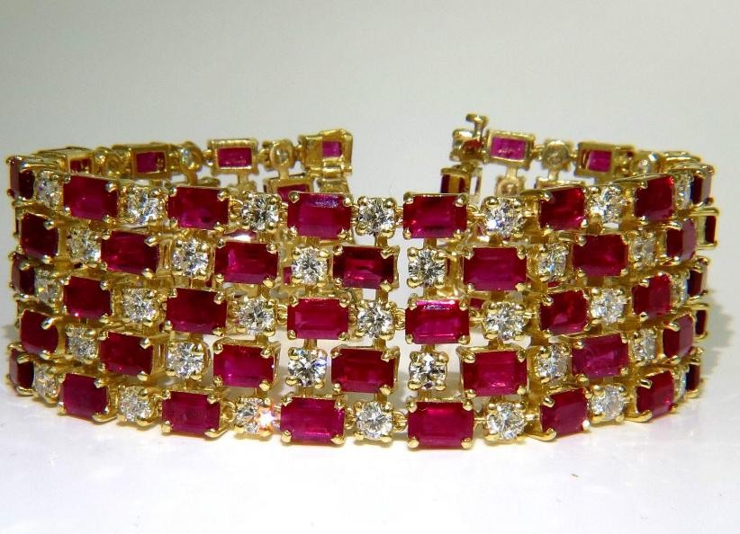 GIA Certified Natural Ruby Diamond Cuff Bracelet 18kt Important 12337 *v