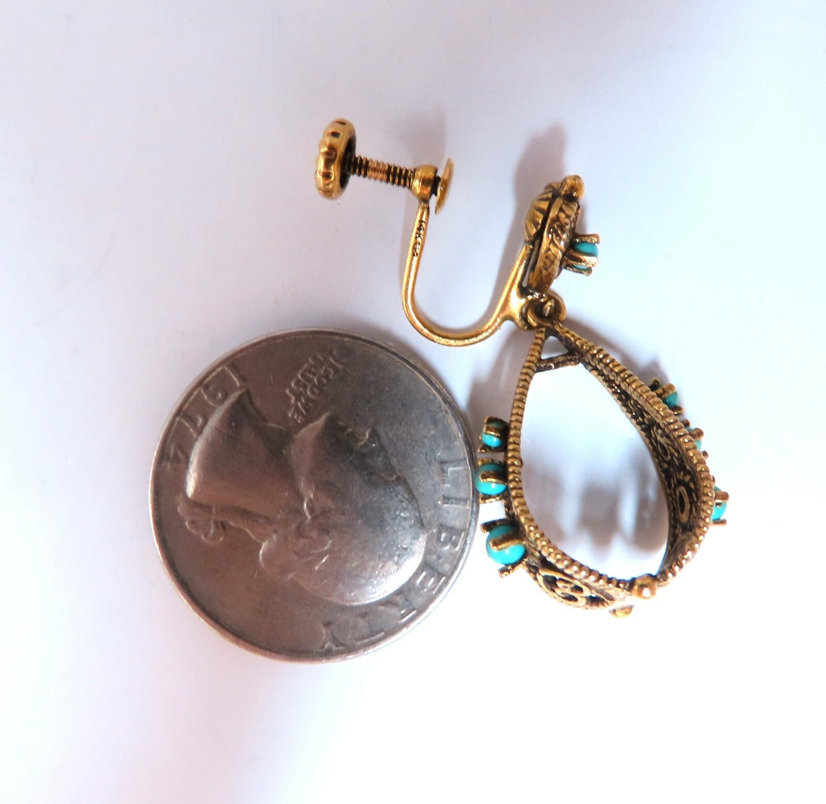 14kt yellow gold turquoise dangle earrings *v