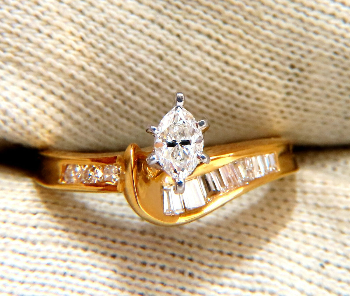 .30ct Natural Marquise Diamond Ring 14kt gold *v