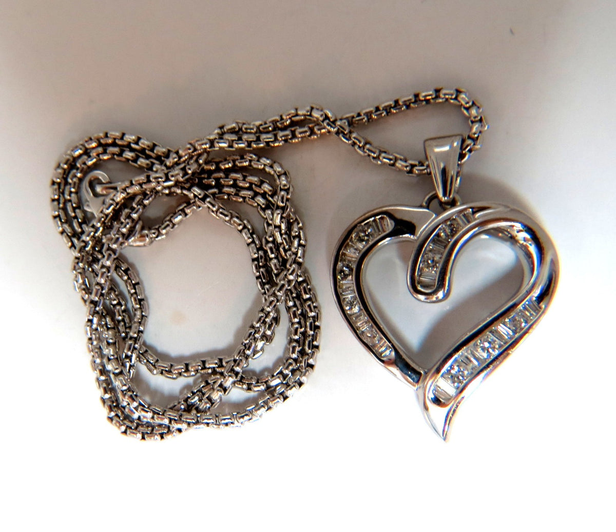 .50ct Open Heart Rounds & Baguettes Diamond Necklace 14 karat *v