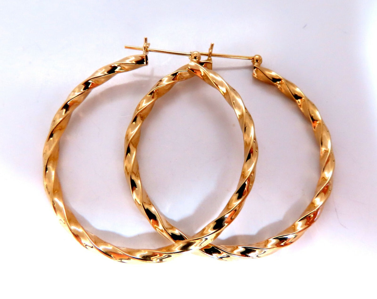 14Kt Gold Hoop Candy cane Twist *v