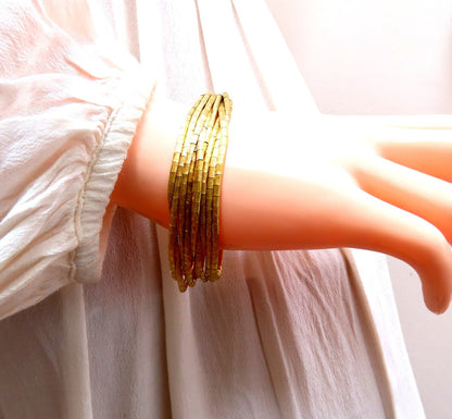 Rustic Nine Stranded 18kt Gold Bracelet 55 Grams 7.5 inch *v