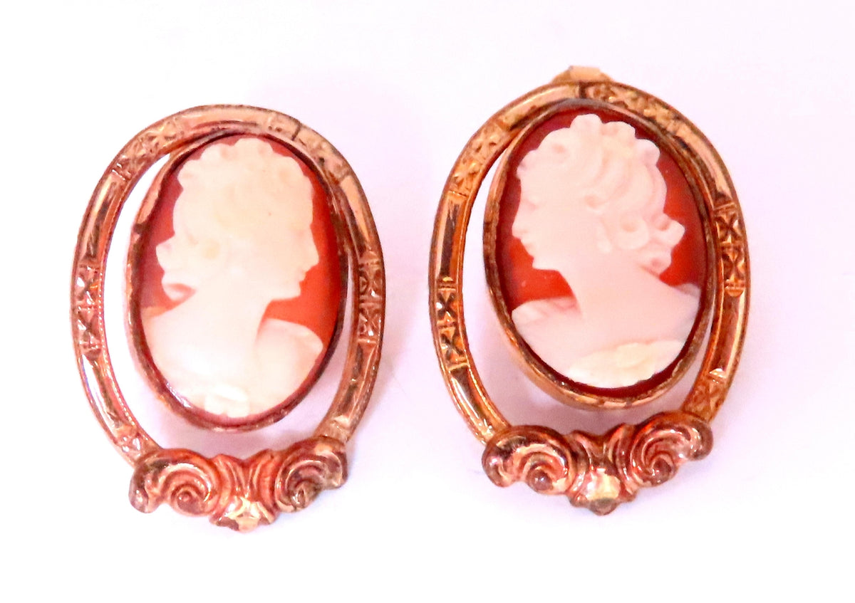 Vintage Carved Cameo Madonna Earrings 14kt Gold 12621 *v