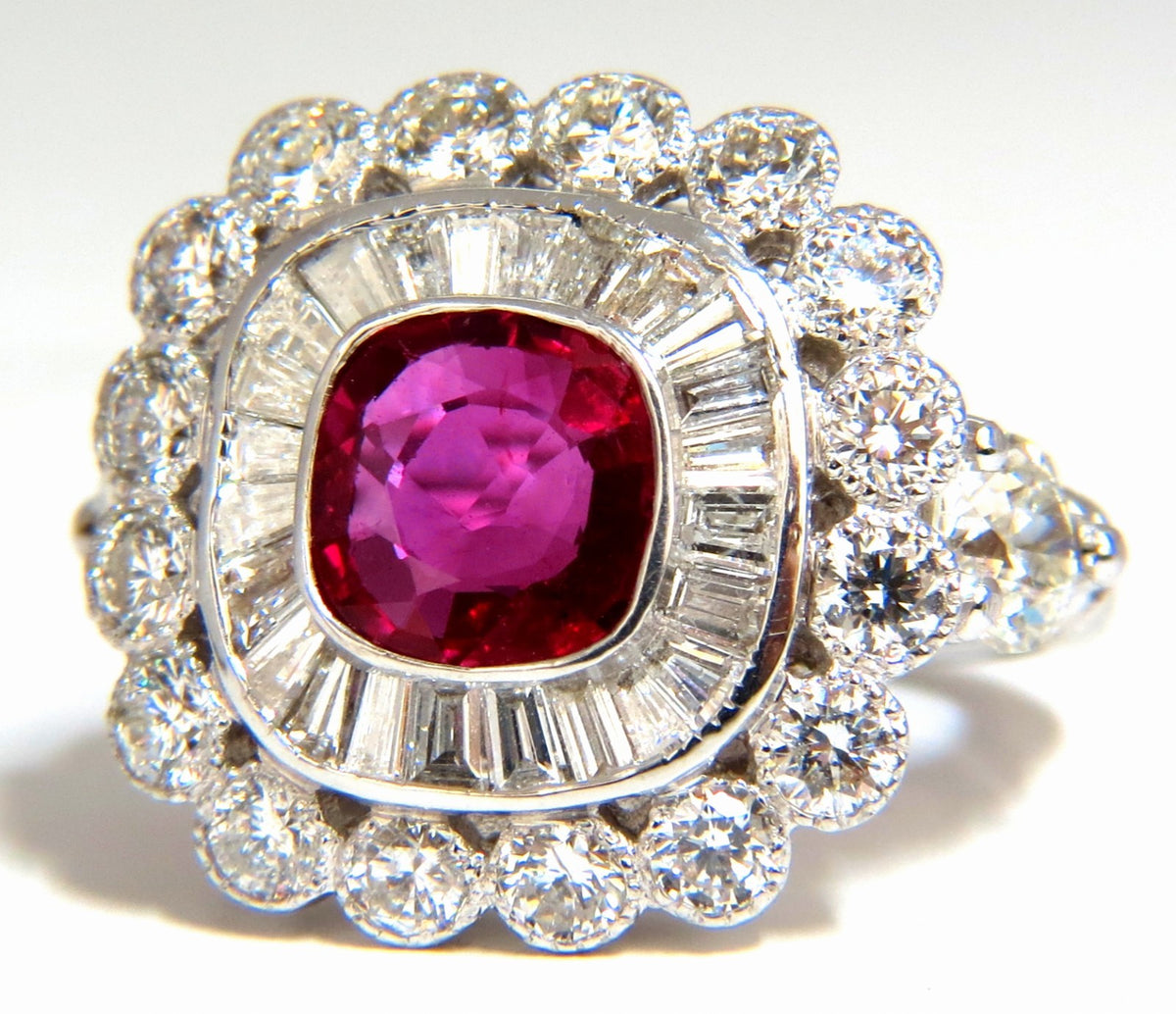 Ballerina Cocktail Cluster No Heat Ruby Diamond Ring 4.58ct. 18 Karat*V
