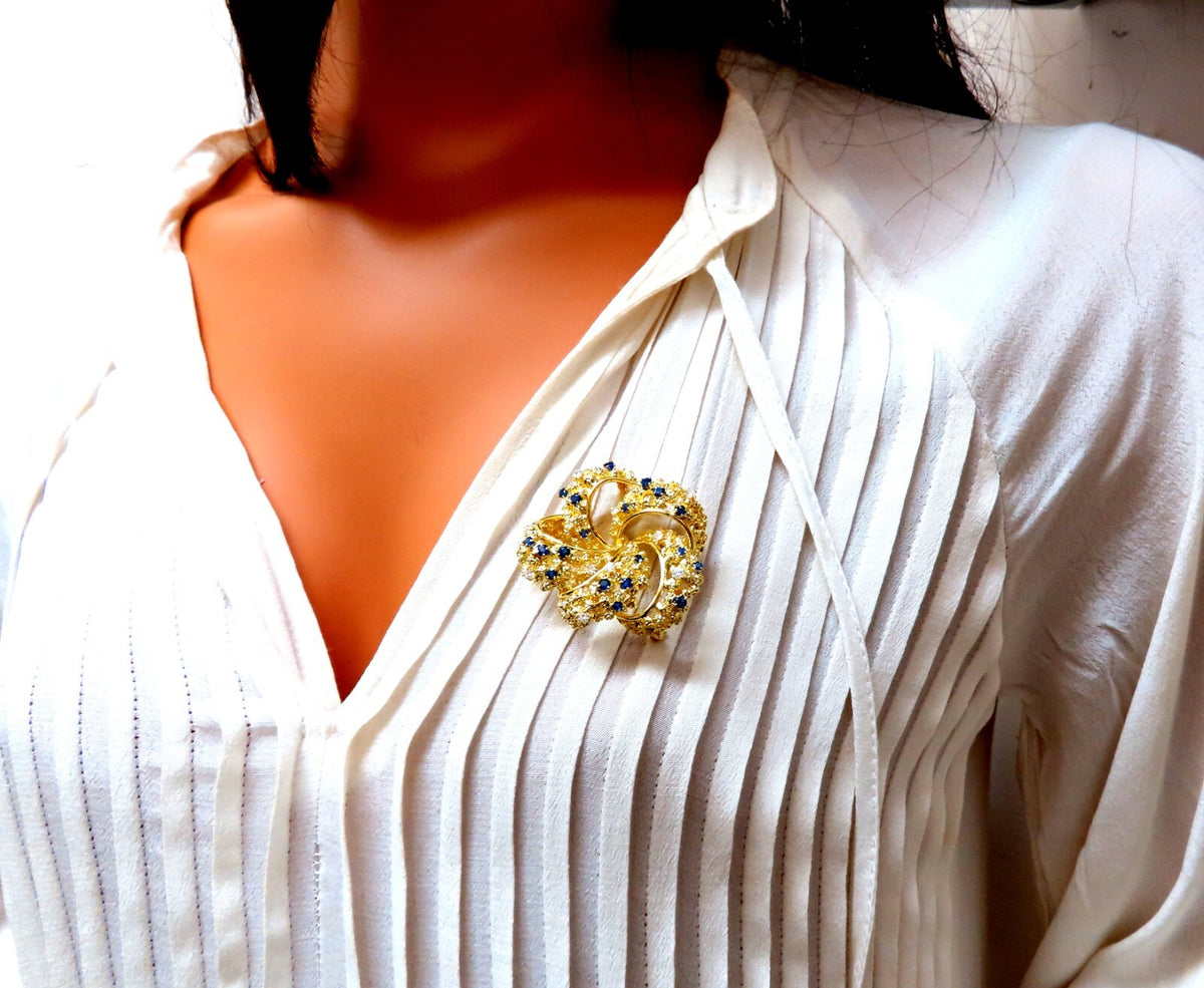 Swirling 18kt Gold Natural Sapphire Diamonds Pin *v