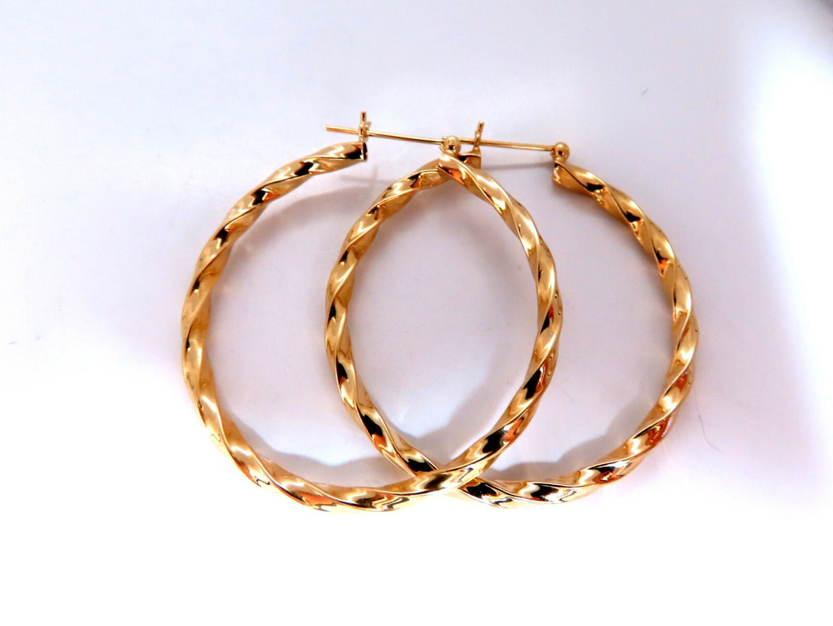 14Kt Gold Hoop Candy cane Twist *v
