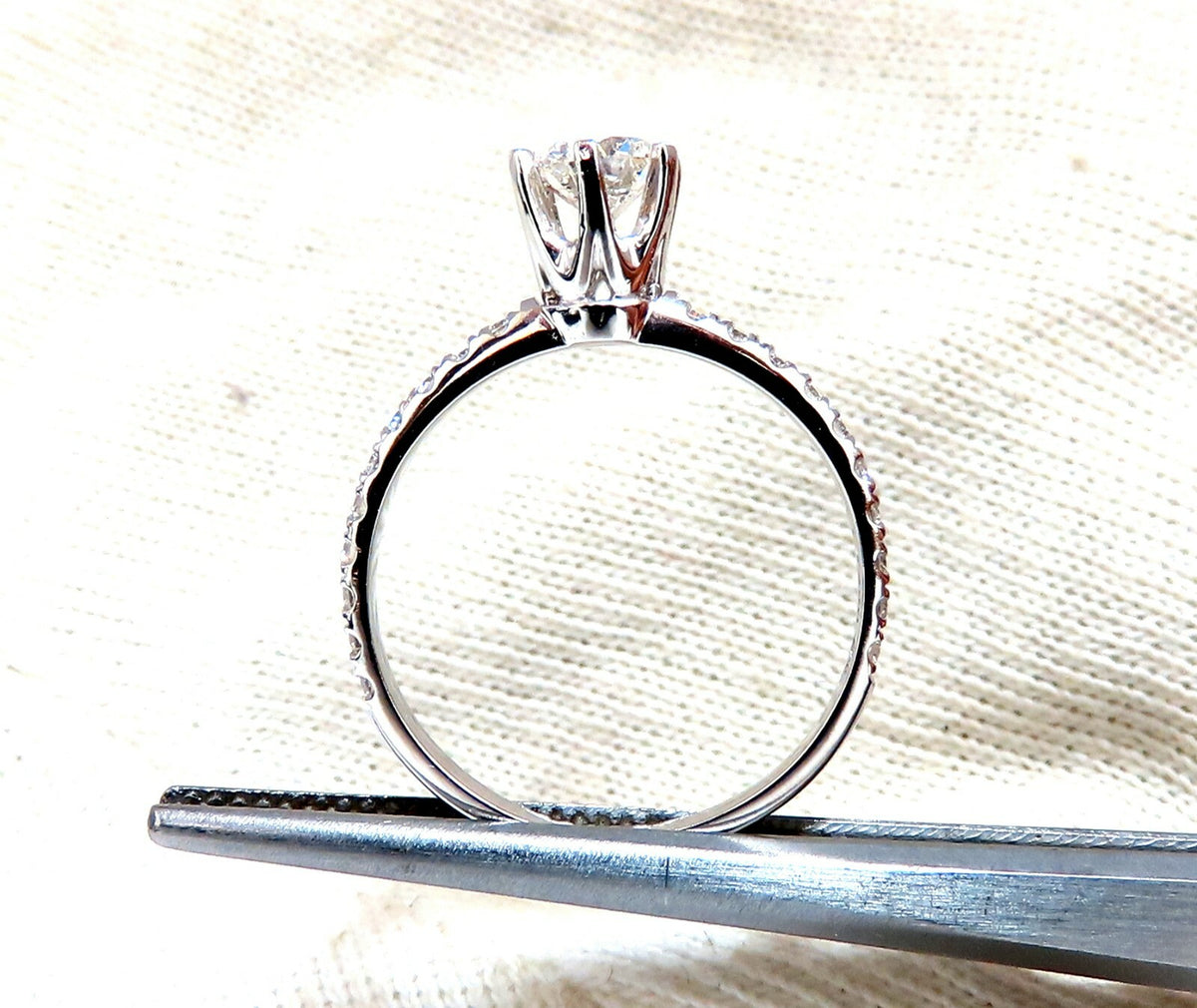 GIA Certified .73ct round cut diamond Raised Tulip ring Platinum *v