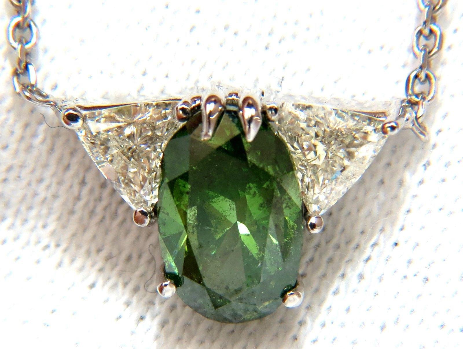 3.26CT ENHANCED FANCY COLOR GREEN DIAMOND NECKLACE SIDE TRILLIANTS 14KT 10035