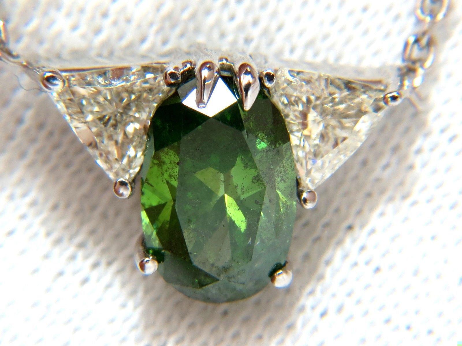 3.26CT ENHANCED FANCY COLOR GREEN DIAMOND NECKLACE SIDE TRILLIANTS 14KT 10035
