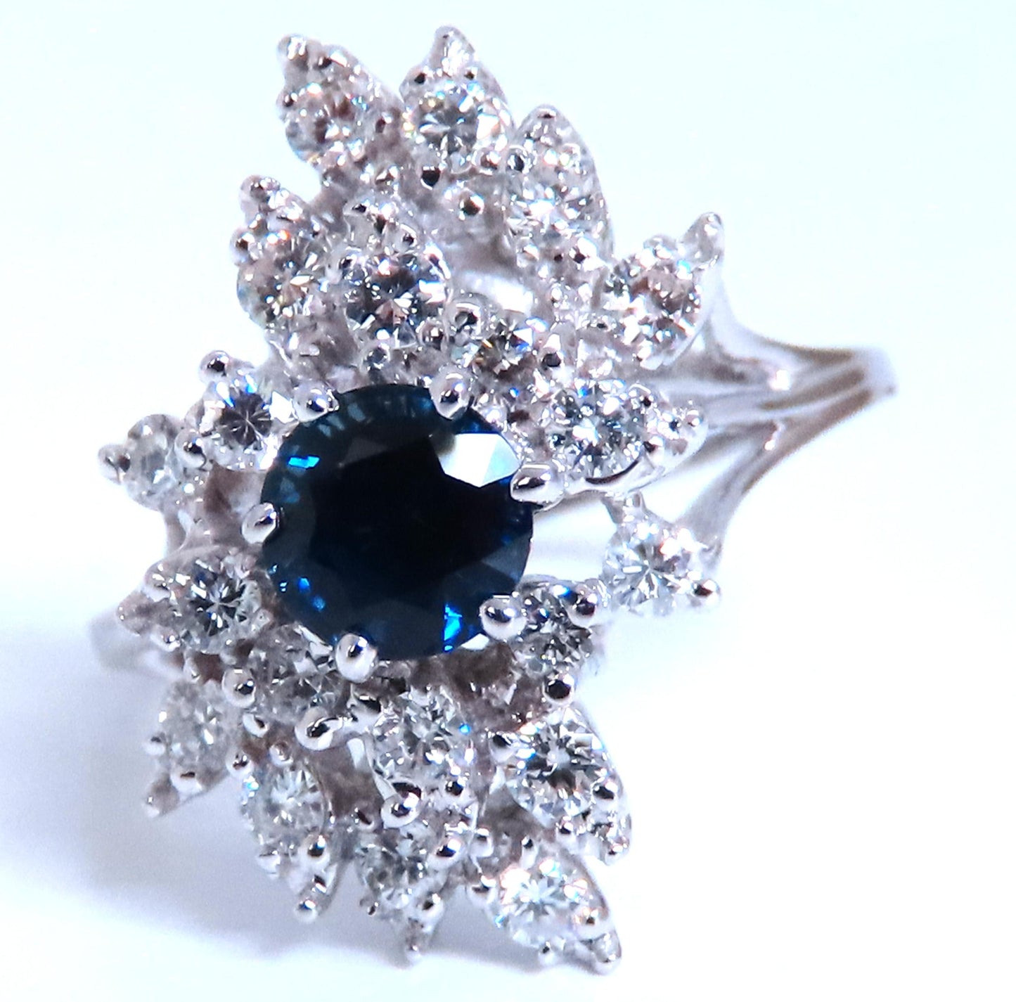 .94ct. Natural Blue Sapphire Diamonds Cluster Ring 14kt 84424