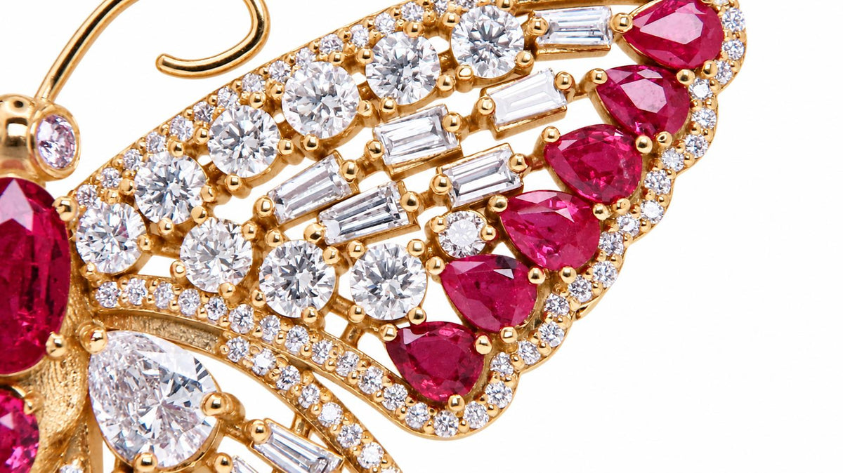 GIA Certified Natural No Heat Ruby Diamonds Butterfly Necklace 18kt Gold 95559