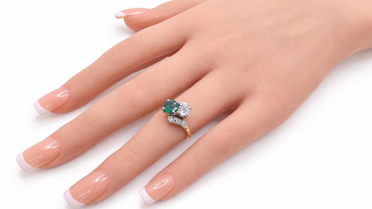 Vintage .69ct Natural Emerald & Old Mine Diamond Ring 14K Yellow Gold 95583