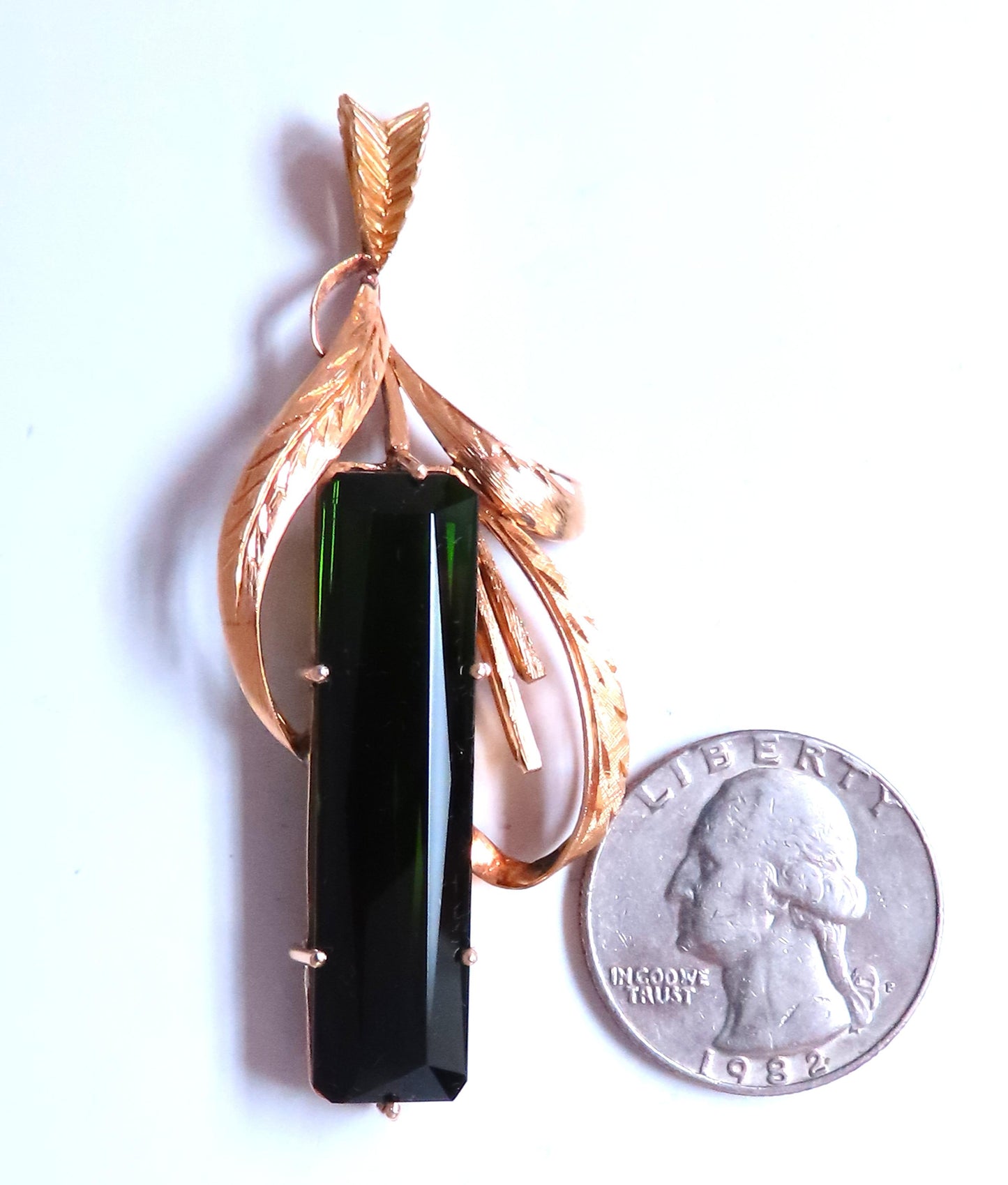 GIA Certified Natural Tourmaline Pendant 14kt