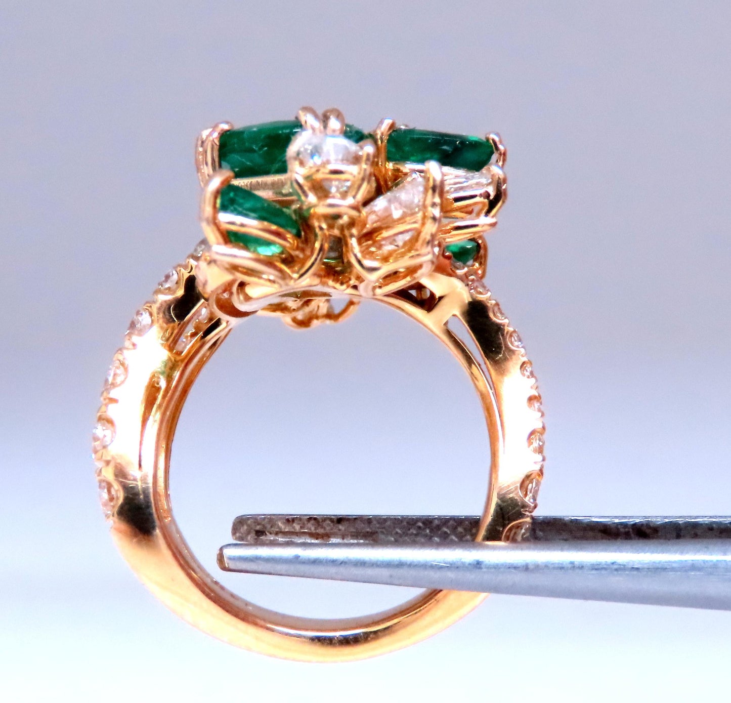 GIA 3.27ct Natural Emerald Cocktail Diamond Ring 14kt F2 12410