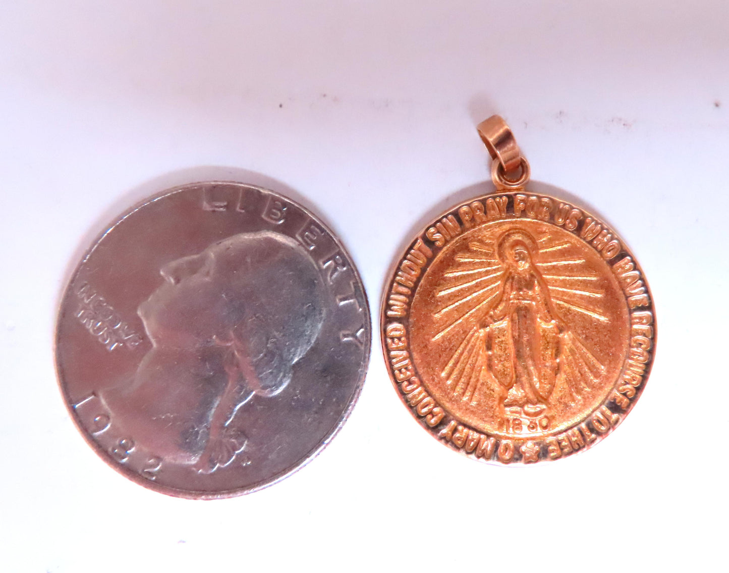 Prayer Miraculous Medal 14kt Yellow gold Medallion Pendant Charm 12508