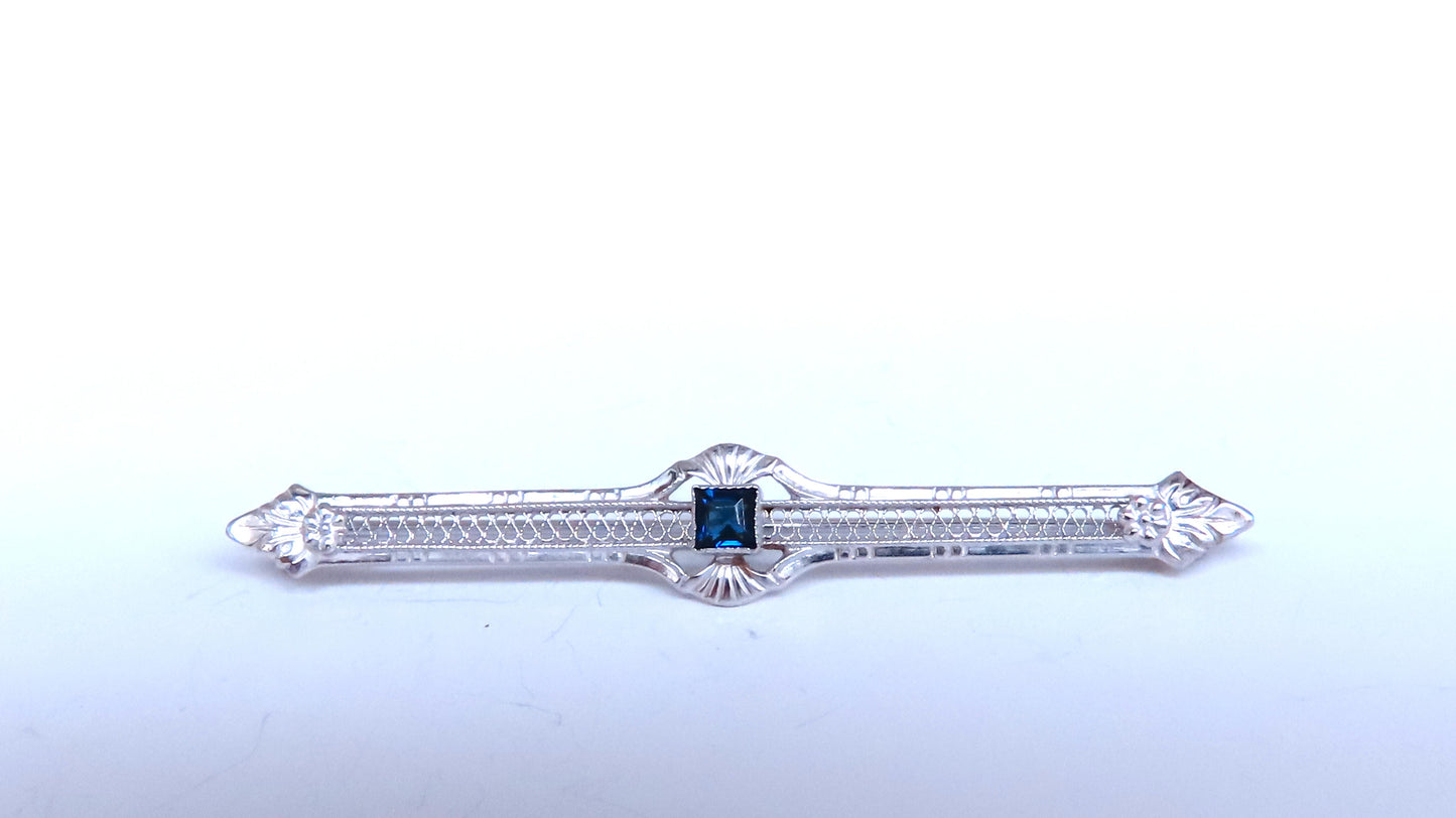 Renaissance Revival Vintage Sapphire pin 14kt 12535