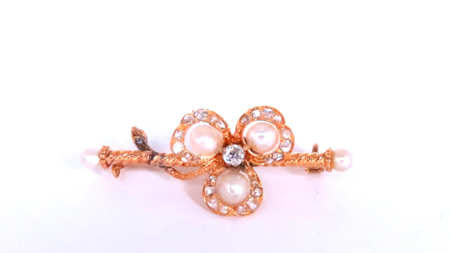 Jacobean Revival Barley Twist Brooch Pin 14kt clover 12538