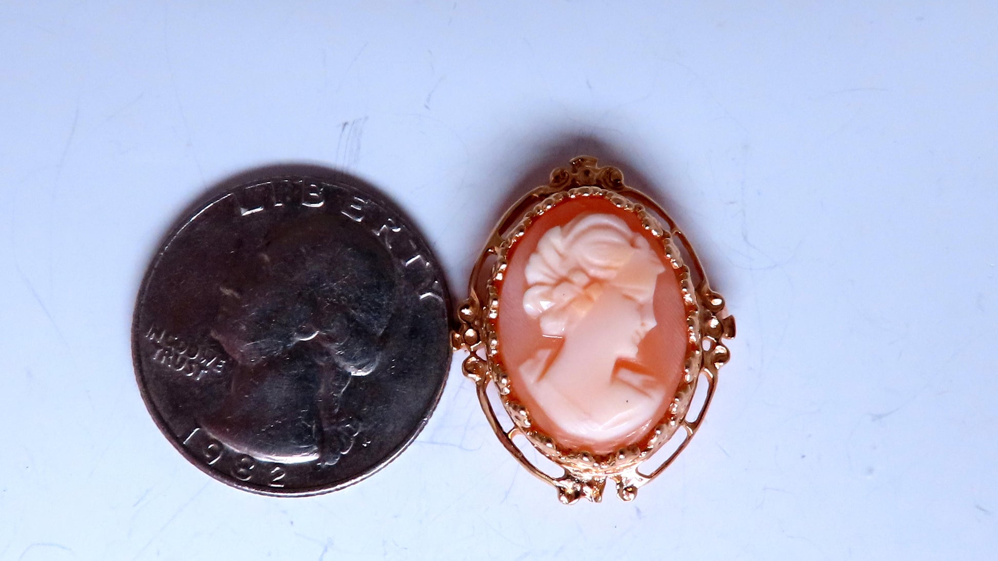 Madonna Cameo Victorian Medieval Pendant Brooch 14kt 12562